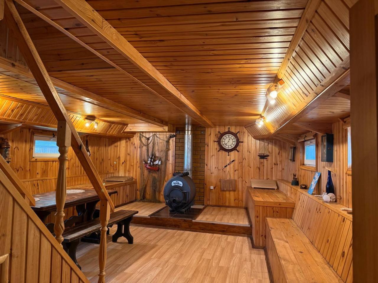 Villa Гостевой Комплекс "Дядя Саша" à Sokirno Extérieur photo